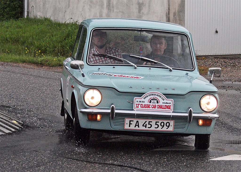 Den deltælste old timer fra 1964: Hillman Imp’en hos Hans og Simon Træls Ravn blev nr. 17 i Touring
(Foto: Åge Keseler Kirketerp)